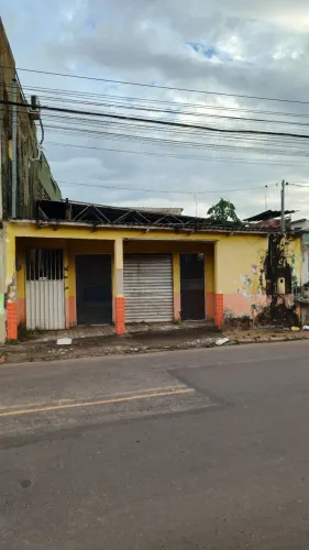 512 Vendo galpão em construção mocinha Magalhães enfrente ao restaurante brasileirinho .