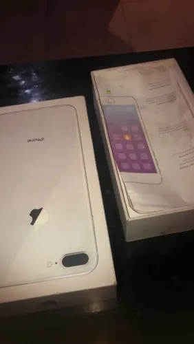 iPhone 8 plus na caixa
