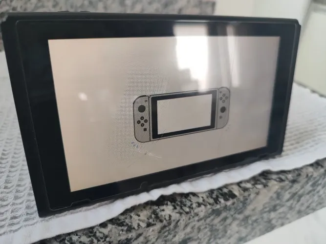 Nintendo Switch V1 Unpatched (Apenas Tablet) + SD 128GB + Carregador