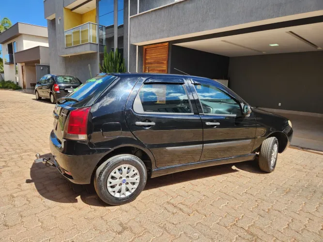 Fiat Palio 1.0 Economy Fire Flex 8V 4P 2011