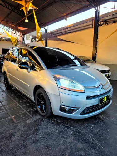 Citroen C4 Picasso Grand 2.0 16V 143cv AUT 2010