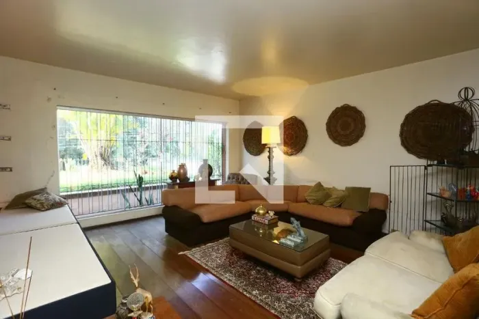 Casa à Venda - Vila Sônia, 3 Quartos, 396 m2