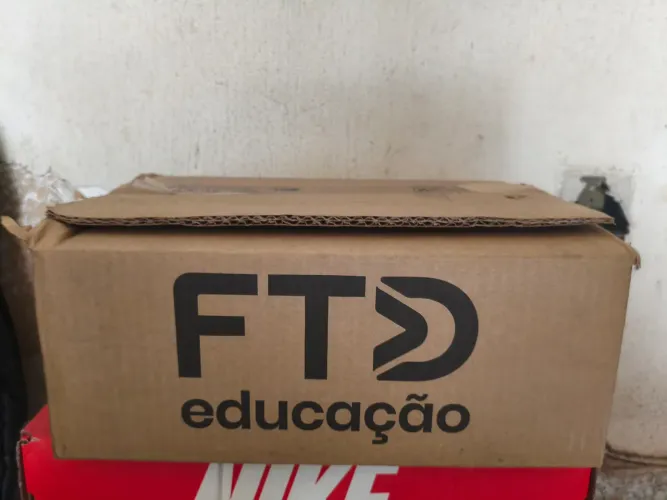 Material de ensino FTD conteúdo 1 ano livros de literatura e Filosofia e outros