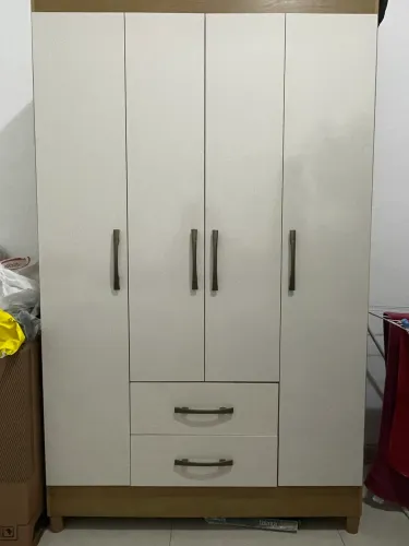 Guarda roupa