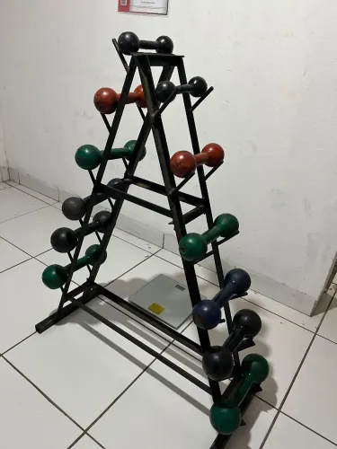 Halteres com suporte. Pra vender logo