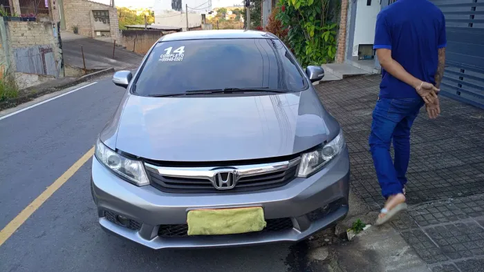 Honda Civic Sedan LXR 2.0 Flexone 16V Aut. 4P 2014