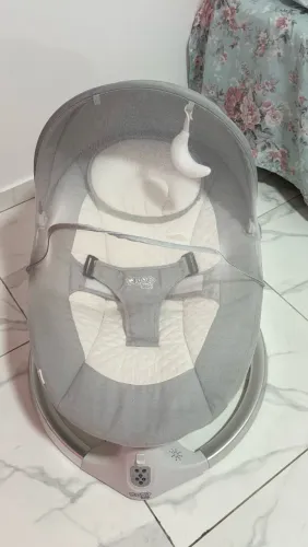 CADEIRA DE BALANÇO BEBÊ