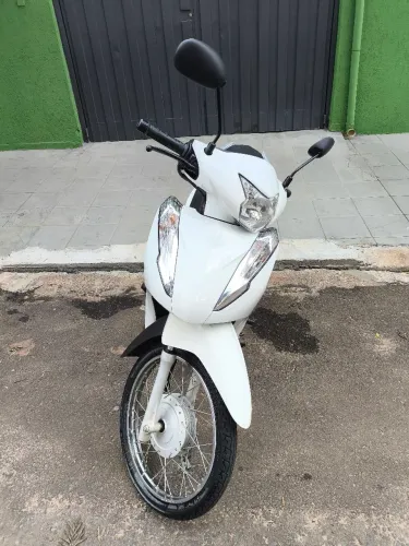 Honda biz 110i - 2023