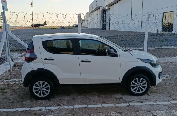 Fiat Mobi Like 1.0 Fire Flex 5P. 2022