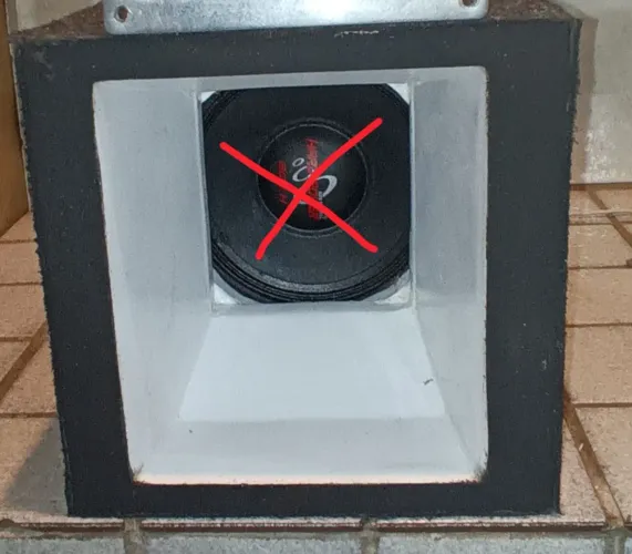 Caixa de médio de 6" 