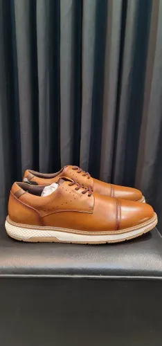 Sapatos ferracini