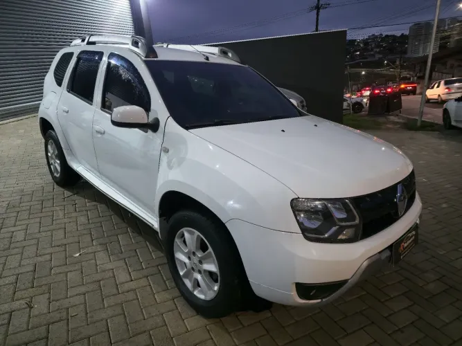Renault Duster Dynamique 2.0 Hi-flex 16V Aut. 2016