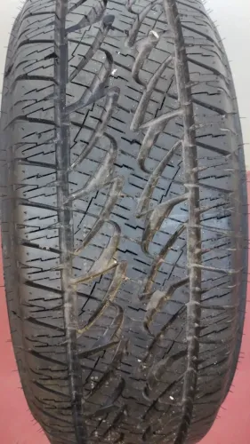 Pneu 255/ 75/ 16