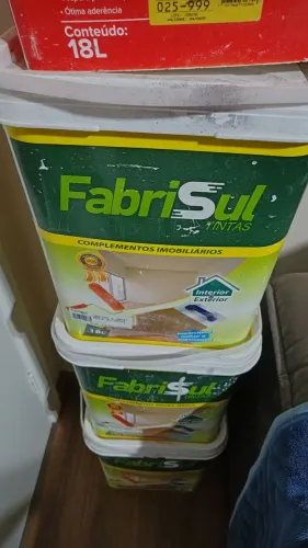 Fundo preparador e prime 
