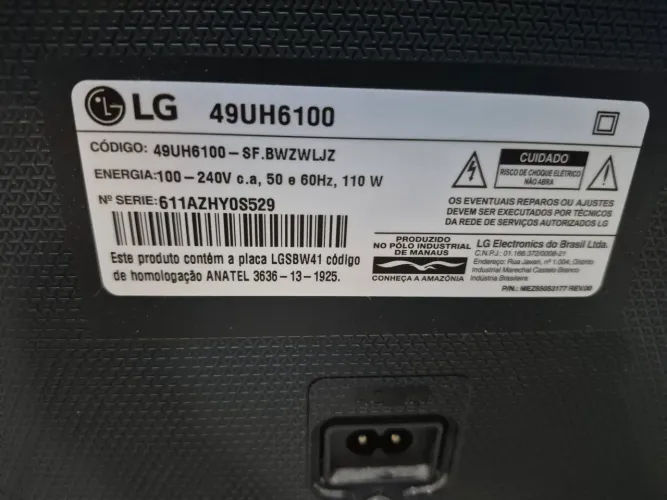 Smart TV LG 49UH6100 defeito tela, para retirada de peças