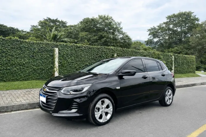 Chevrolet Onix Hatch Premier 1.0 12V TB Flex Aut. 4P 2021