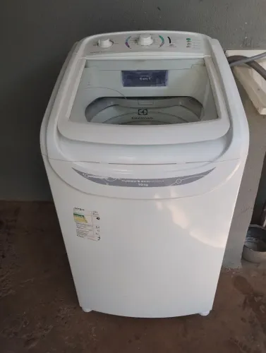 MÁQUINA DE LAVAR ROUPA ELECTROLUX 10KG