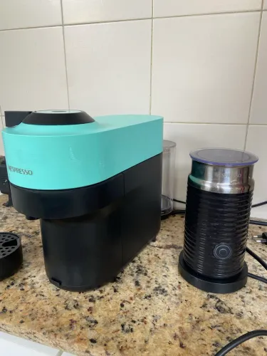 Cafeteira Vertuo Pop Nespresso 110v