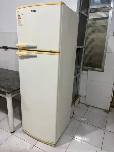 Geladeira Cônsul 