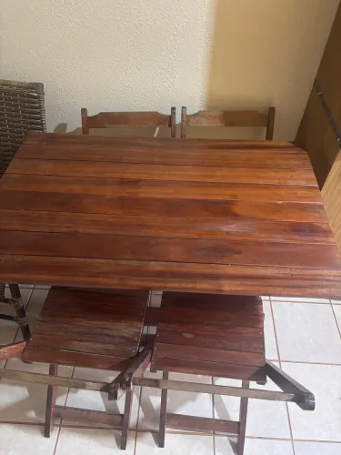 Jogo de mesa madeira