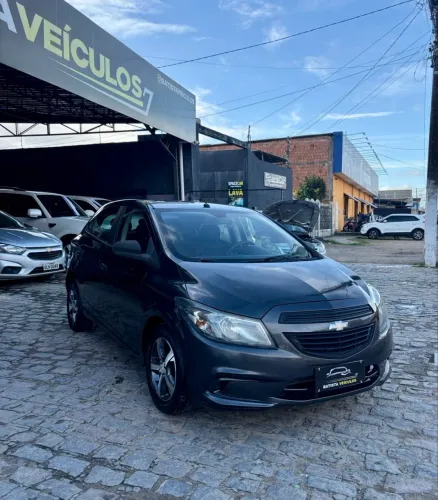 Chevrolet Onix JOY Hatch 1.0 8V Flex Mec. 4P 2019