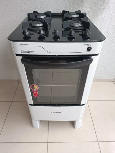 Fogao Esmaltec 4 bocas manual muito bem conservado!