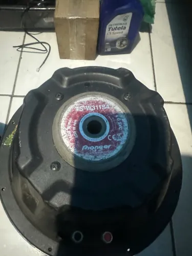 Som automotivo - Subwoofers Pioneer + Médio Strong + Par Sturdy