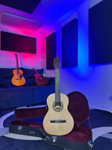 Violão DiGiorgio Romeu com Case