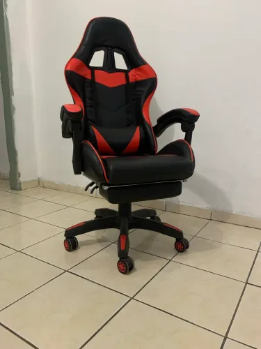 Cadeira Gamer Confortável - Pouco Uso - Excelente Estado
