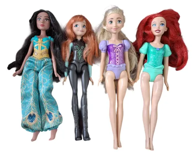 Lote Brinquedo Bonecas princesas da Disney (Hasbro e Mattel)