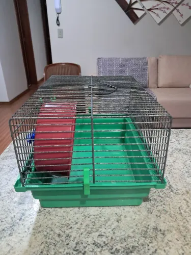 GAIOLA PARA HAMSTER.