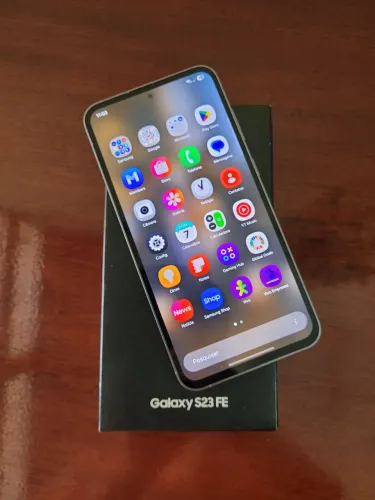 Celular Samsung Galaxy S23 FE 5G 128GB 8GB de RAM