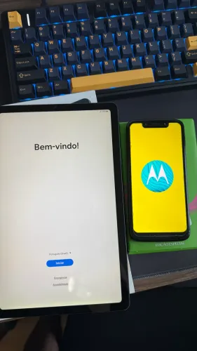 Kit tablet mais celular - Samsung Galaxy Tab S6 Lite 128 GB + Motorola Moto G7 Play 32 GB