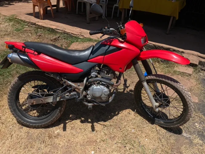 Moto boa econômica boa para o dia a dia Aceito propostas