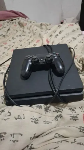 Play 4 Slim 1 terá semi novo