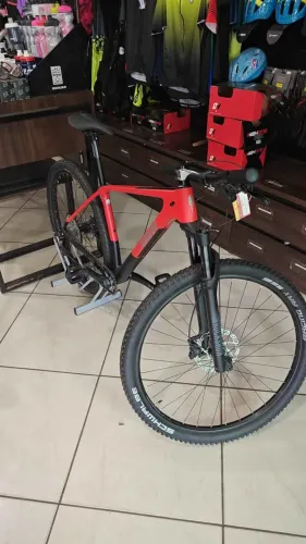 CALOI ELITE CARBON SPORT + ACESSÓRIOS COMPLETOS