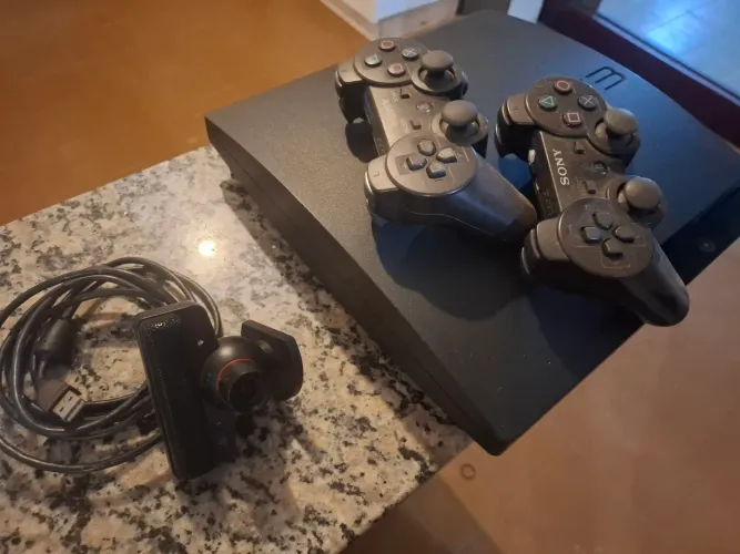 Playstation 3 + controles + move + jogos
