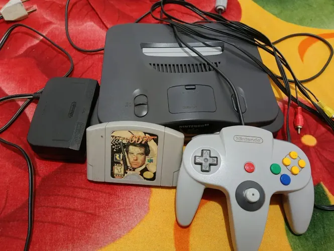 Nintendo 64 + 007 + Controle Game Cube