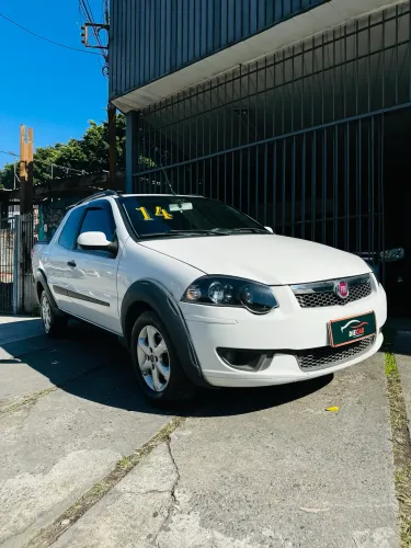 Fiat Strada Trekking 1.6 16V Flex CD 2014