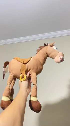 Bala no alvo Toy Story 5