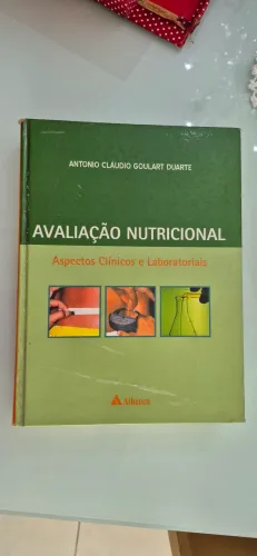 Avaliação Nutricional aspectos clínicas e laboratóriais
