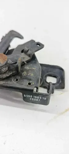 Fechadura Capo Renault Sandero 2015 A 2019  656016651r
