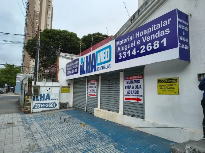 Loja + Escritório com 180 m² 3 vagas privativas na Praia do Suá - Vitória - ES