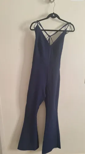 Roupas novas e baratas com 70% de desconto