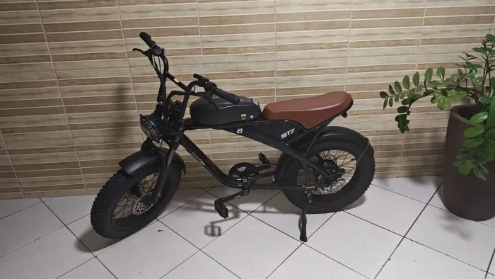 Bicicleta Elétrica StreetGo S17 750W Aro 20 - Semi Nova