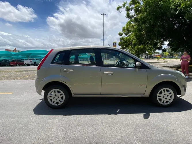 Ford Fiesta 1.6 8V Flex/class 1.6 8V Flex 5P 2013