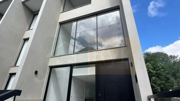 Loft à venda no Parque Frondoso Granja Viana | R$ 1.250.000.