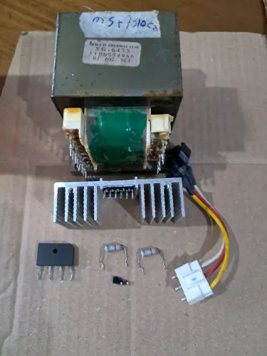 Transformador da placa  Toshiba migro sistema  MST7310cb  XG-467S /5tp 0074966