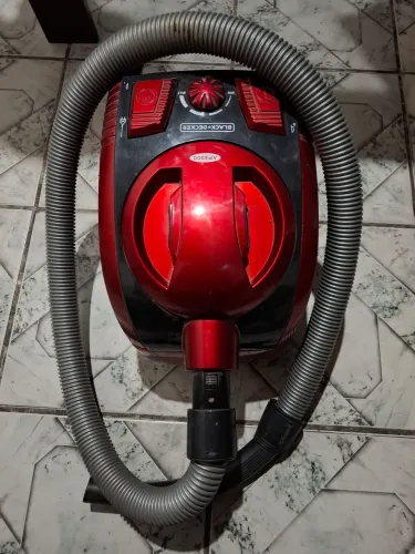 Aspirador de pó e água