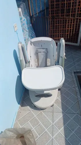 Cadeirinha de alimentação